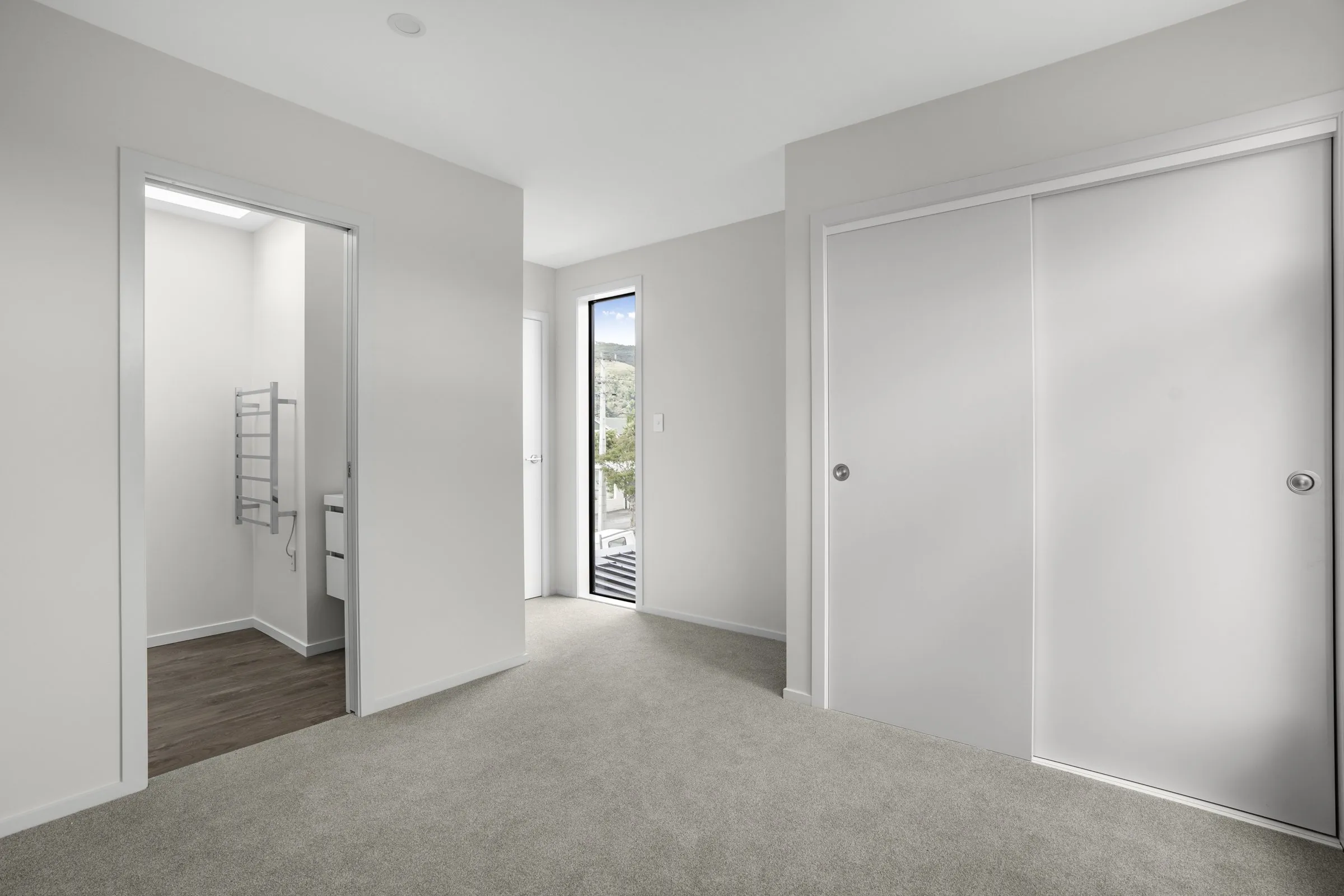 Ensuite