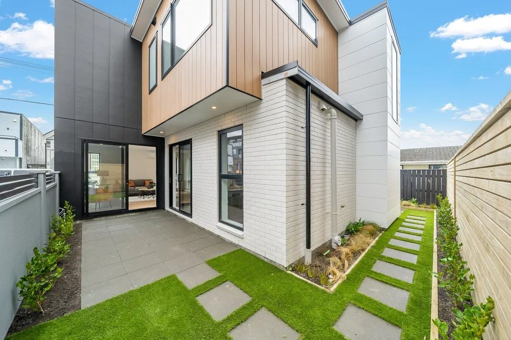Garden courtyard